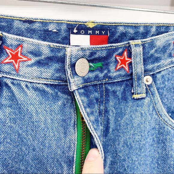 VINTAGE Y2K Tommy Jeans Low Rise Embroidered Flared Jeans Womens Size 3 - Picture 7 of 11